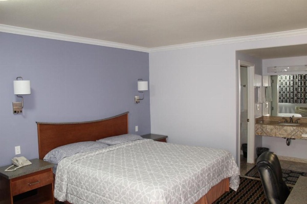 Trails Motel image 13