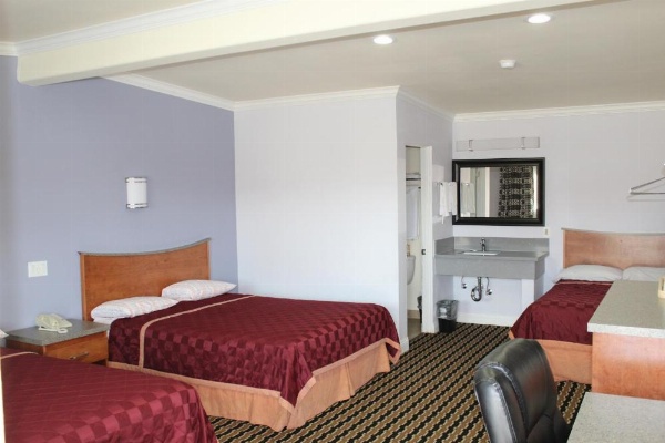 Trails Motel image 19